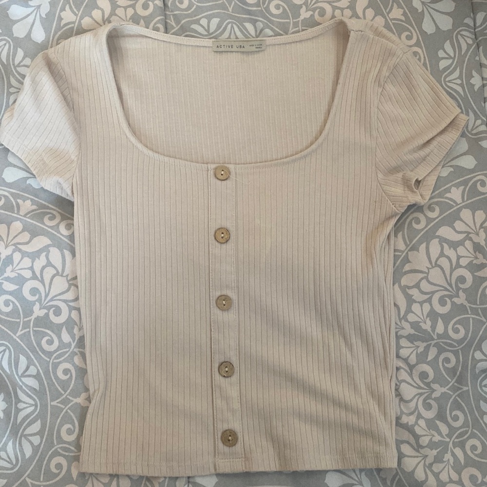 Active USA beige/white small shirt